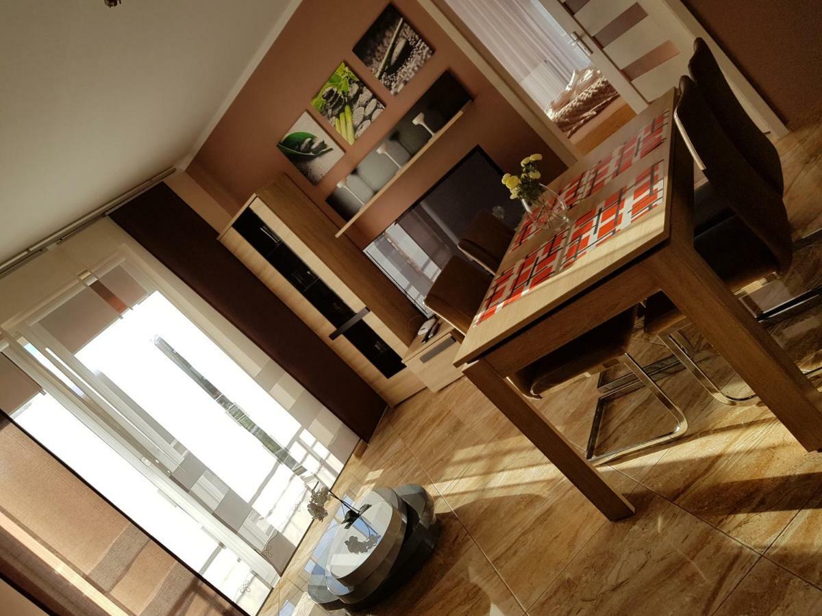 Apartment Pegaz & Aqua Marina Swinoujscie Kültér fotó